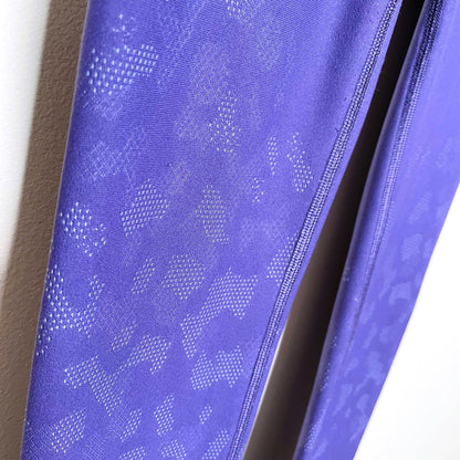 2020 lululemon mapped out high rise 28" tights - size 4