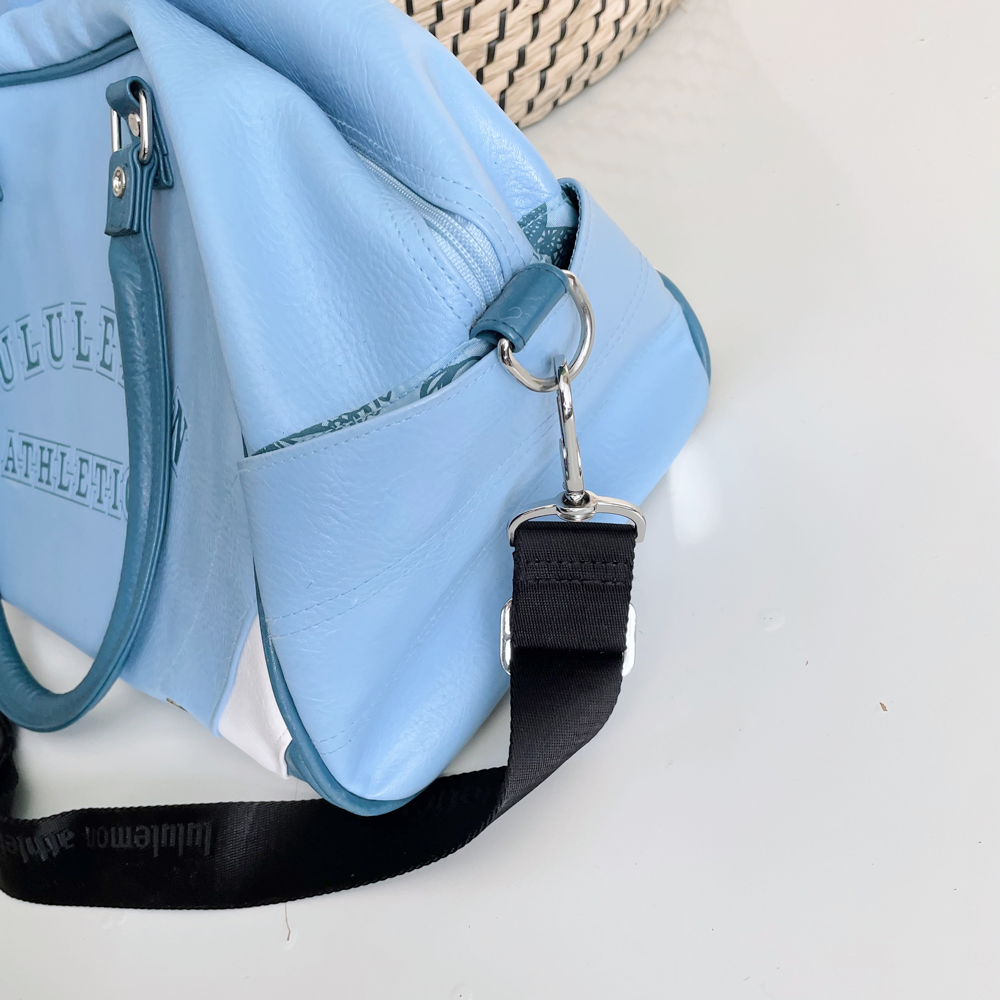 vintage lululemon retro blue bowling gym travel bag