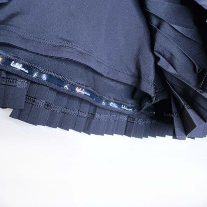 lululemon black pleat to street skirt shorts - size 12