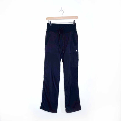 lululemon 2019 dance studio pant III unlined - size 4 REG