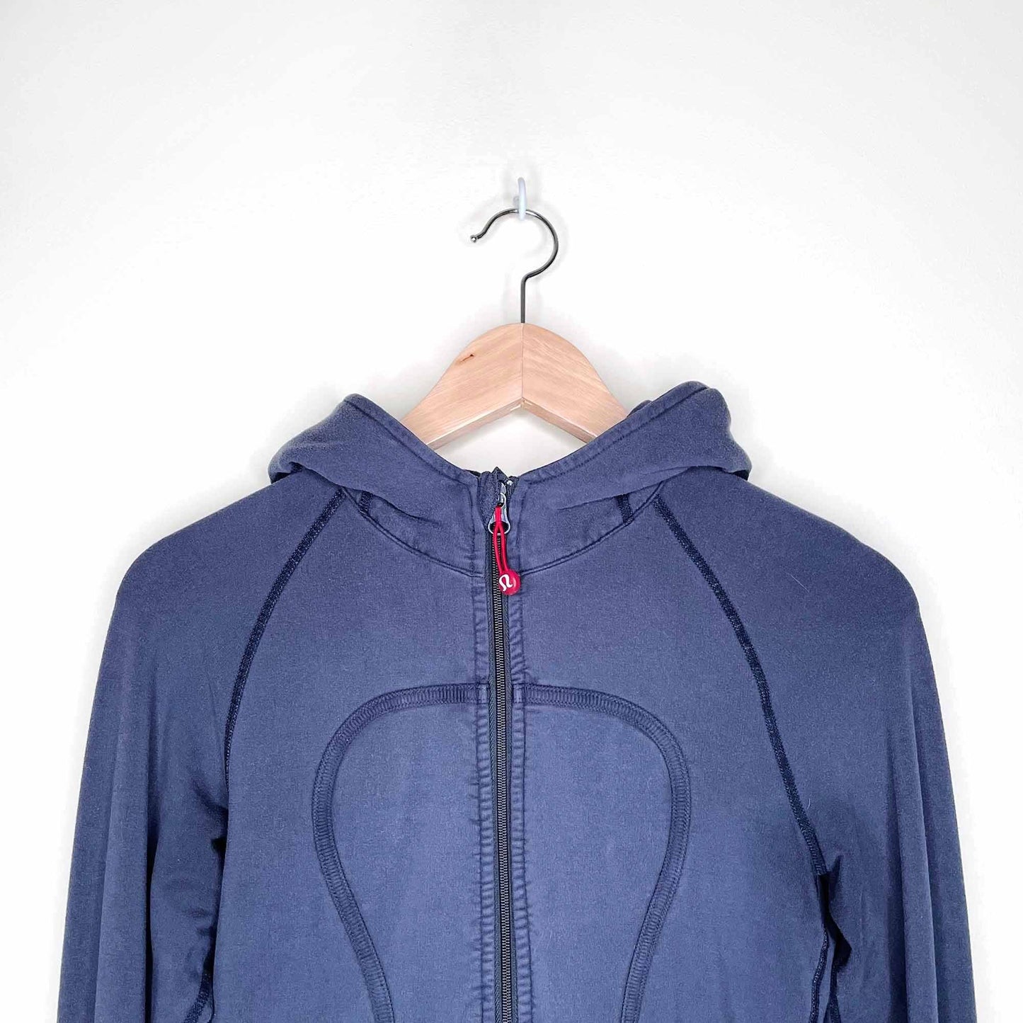 lululemon stretch zip up hooded sweatshirt - size 4