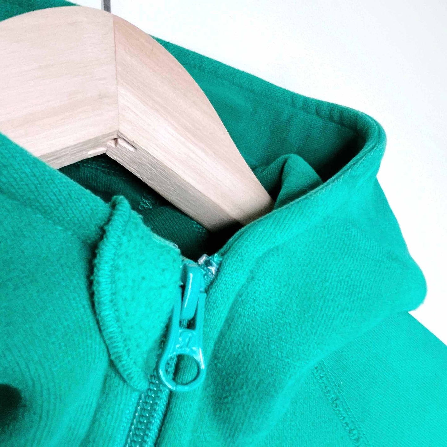 lululemon kelly green scuba hoodie - size 2/4