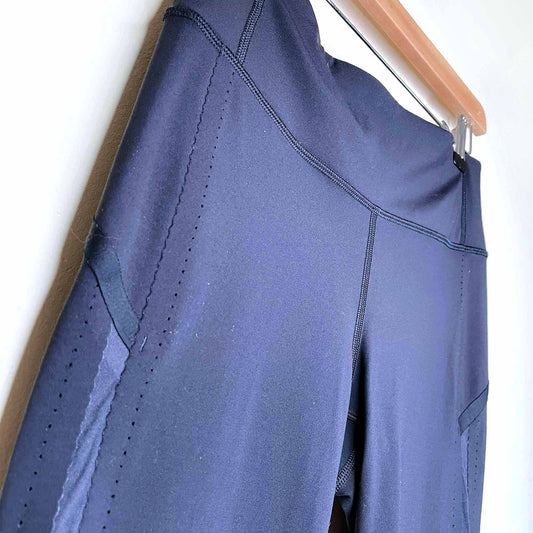 lululemon smooth stride crop full on luxtreme tights - size 6