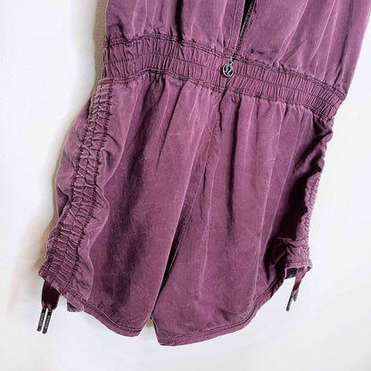 lululemon heat the street high neck onsie romper - size 6/8