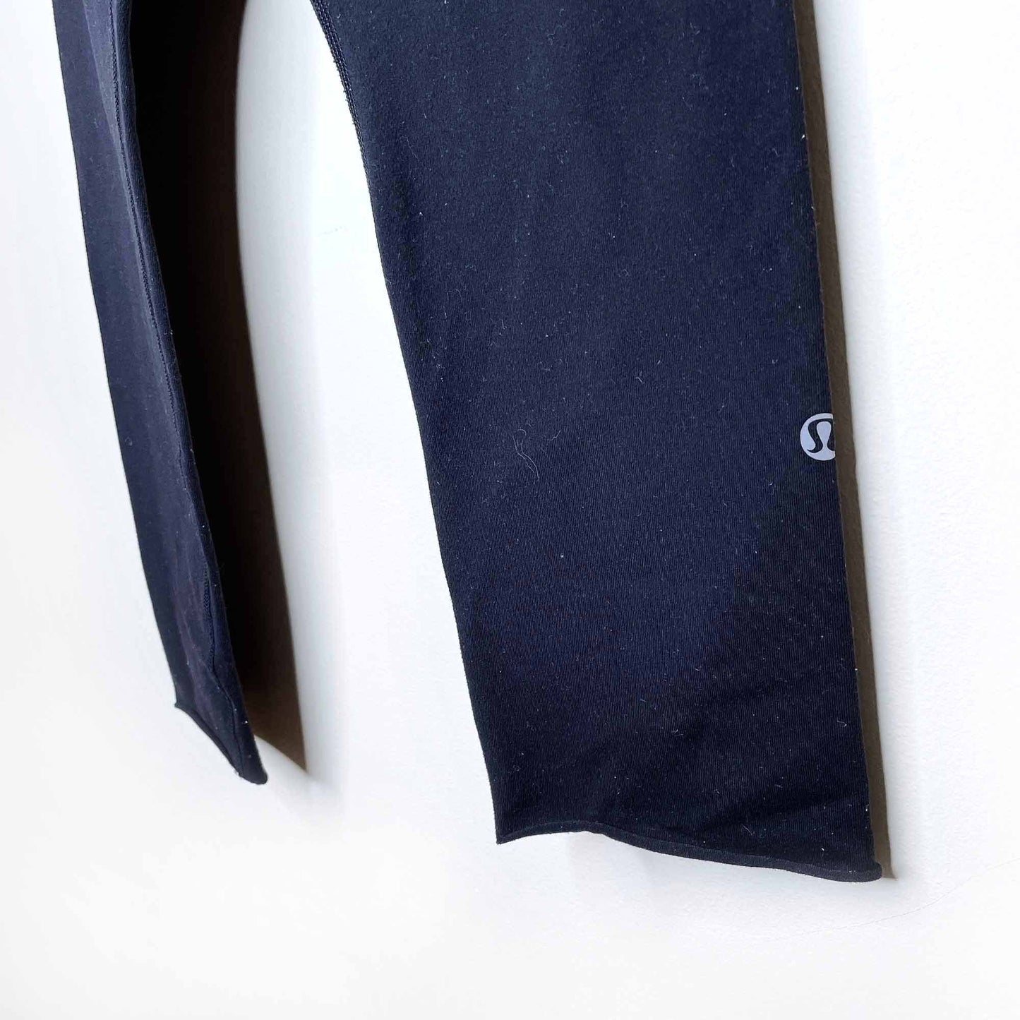 lululemon reversible multi-colour panel waist tights - size 4