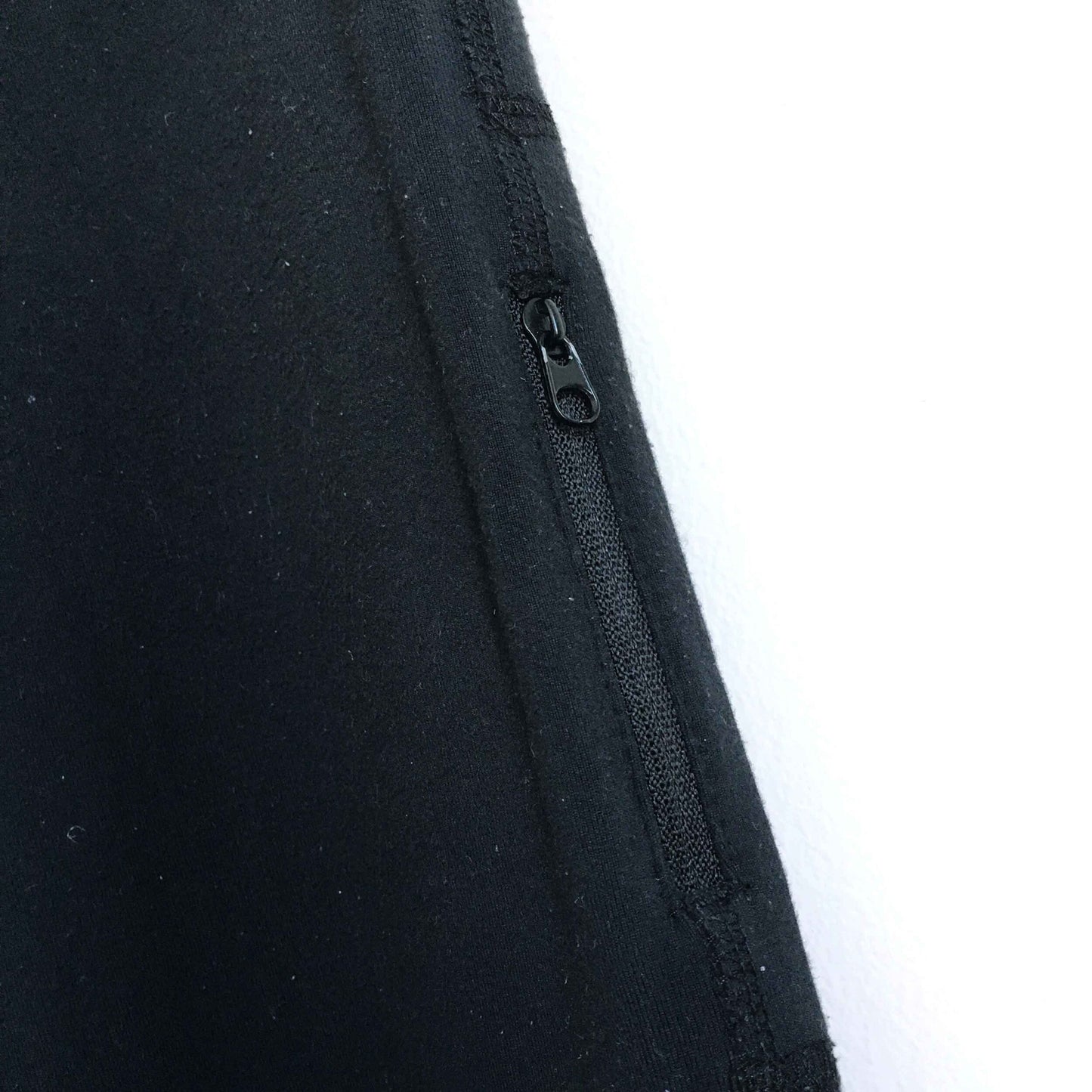 lululemon appreciation flared yoga pant - size 6