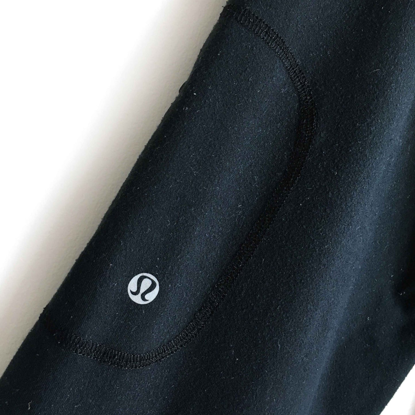 lululemon appreciation flared yoga pant - size 6