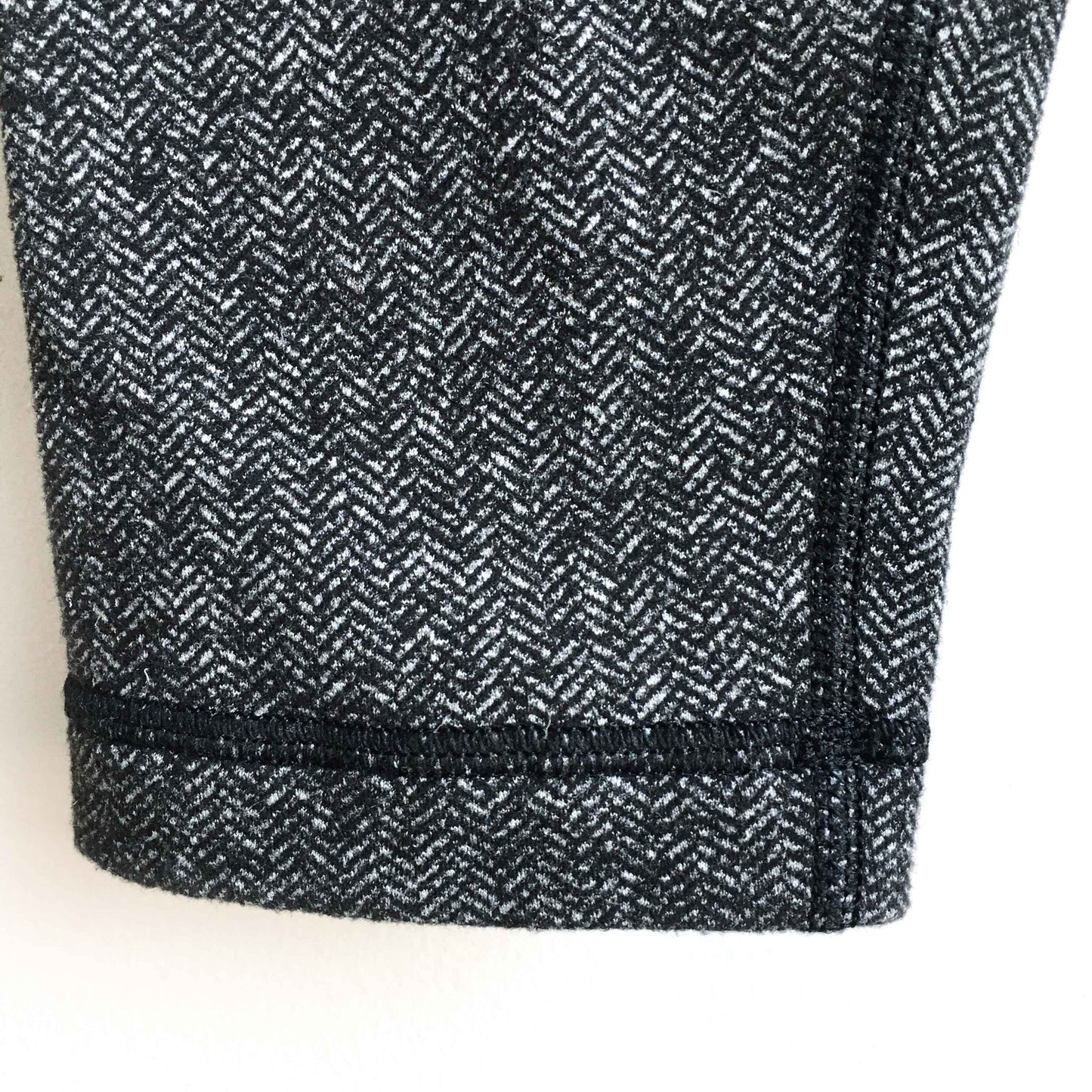 lululemon high rise herringbone wunder under leggings - size 8