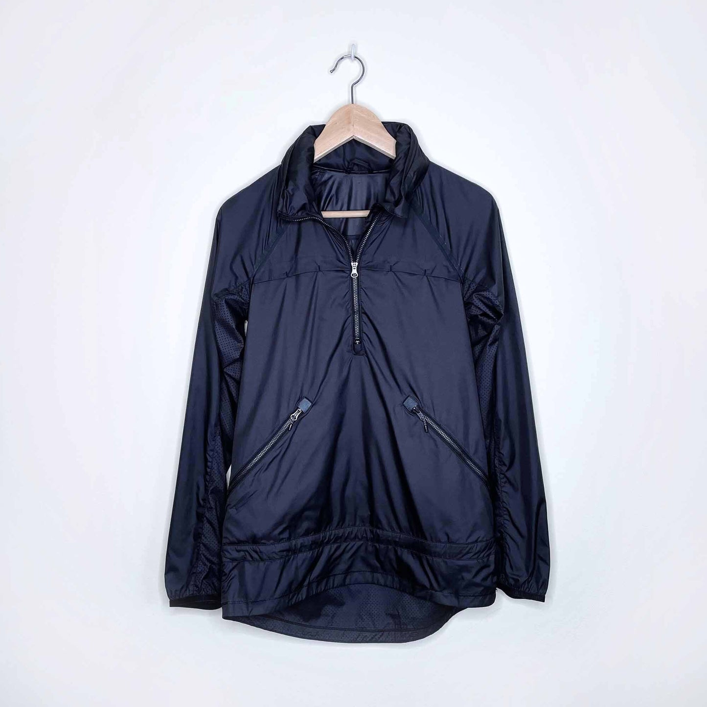 lululemon 1/4 zip light popover jacket with packable hood - size 4