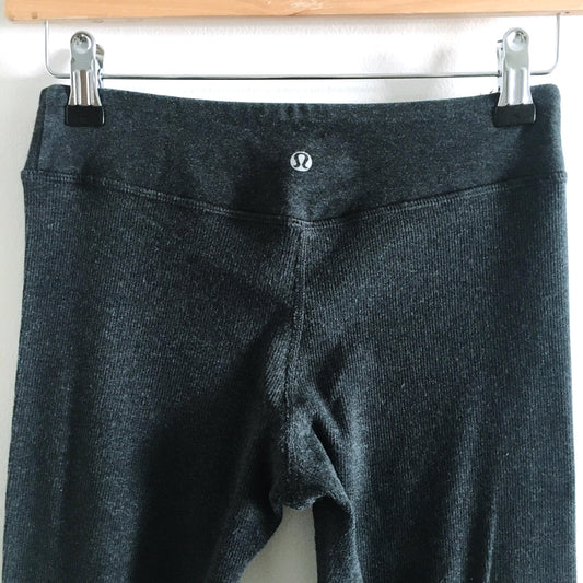 lululemon ribbed ruched leggings - size 4
