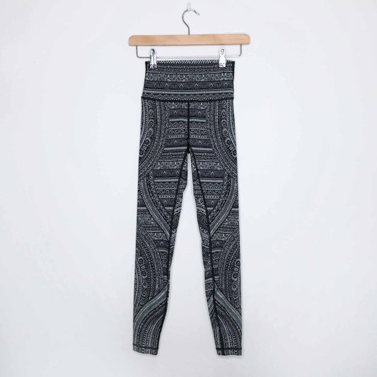 lululemon wunder under hi rise Full-On® Luxtreme leggings - size 4