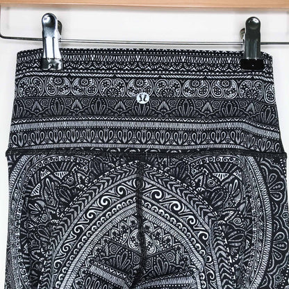 lululemon wunder under hi rise Full-On® Luxtreme leggings - size 4