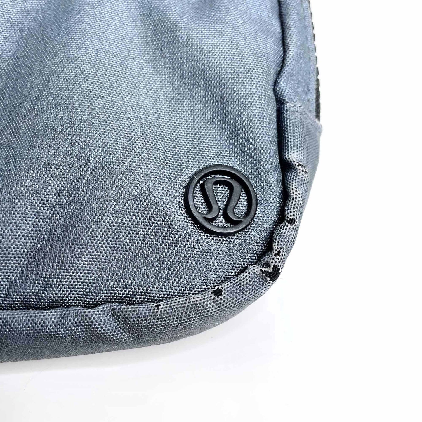 lululemon everywhere belt bag