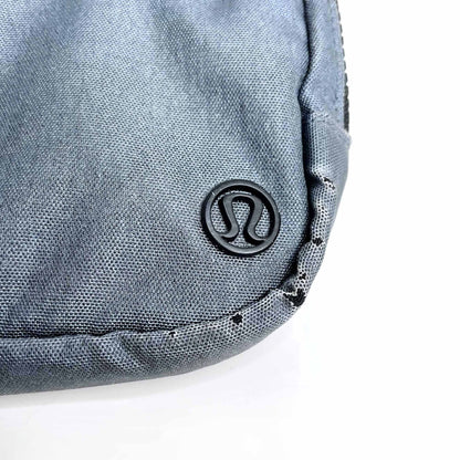 lululemon everywhere belt bag