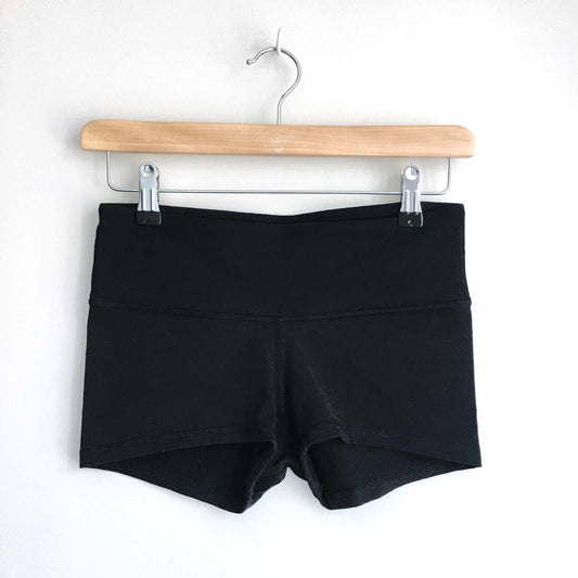 NWOT lululemon wunder under spandex shorts - size 4