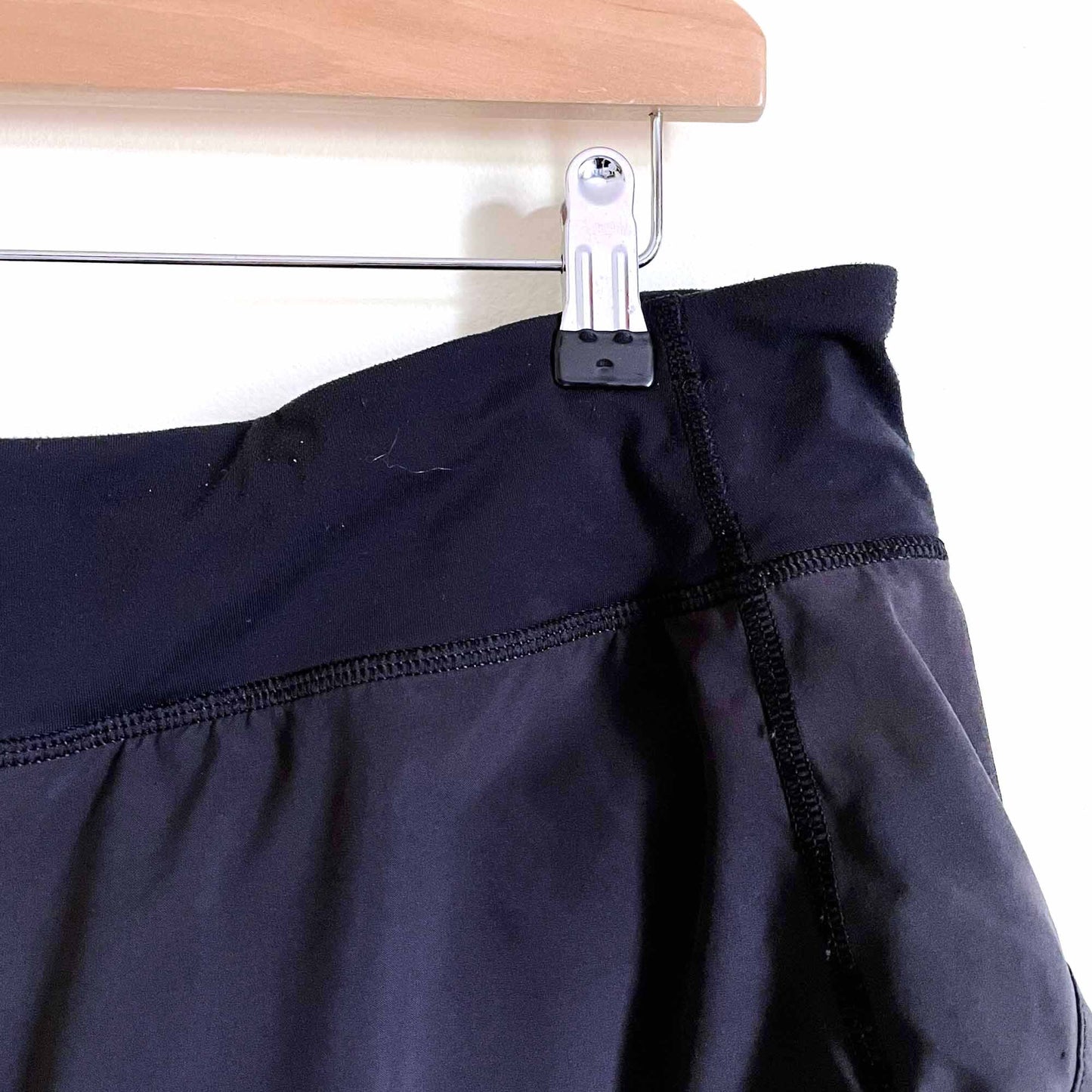 lululemon black drawstring running shorts - size 10