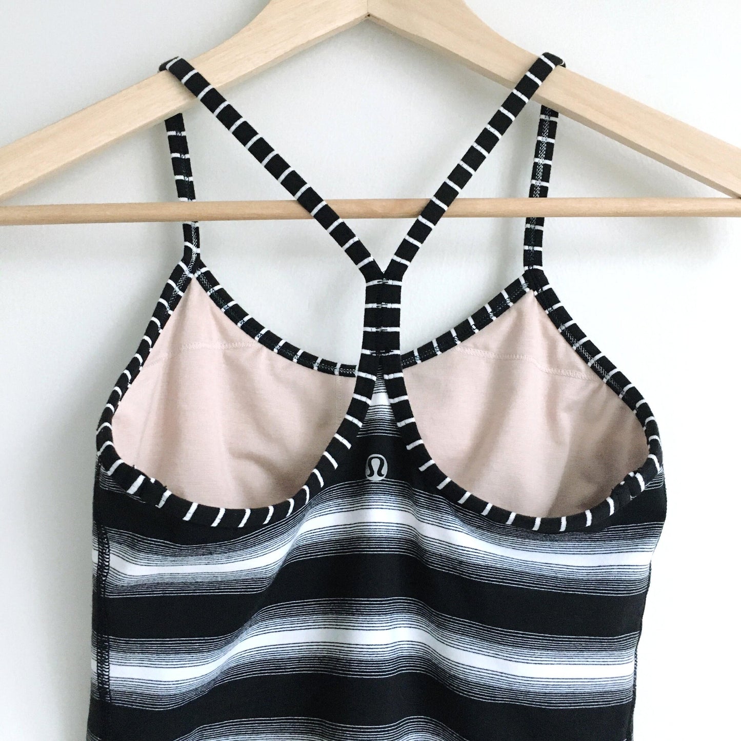 lululemon power y luon tank - size 4