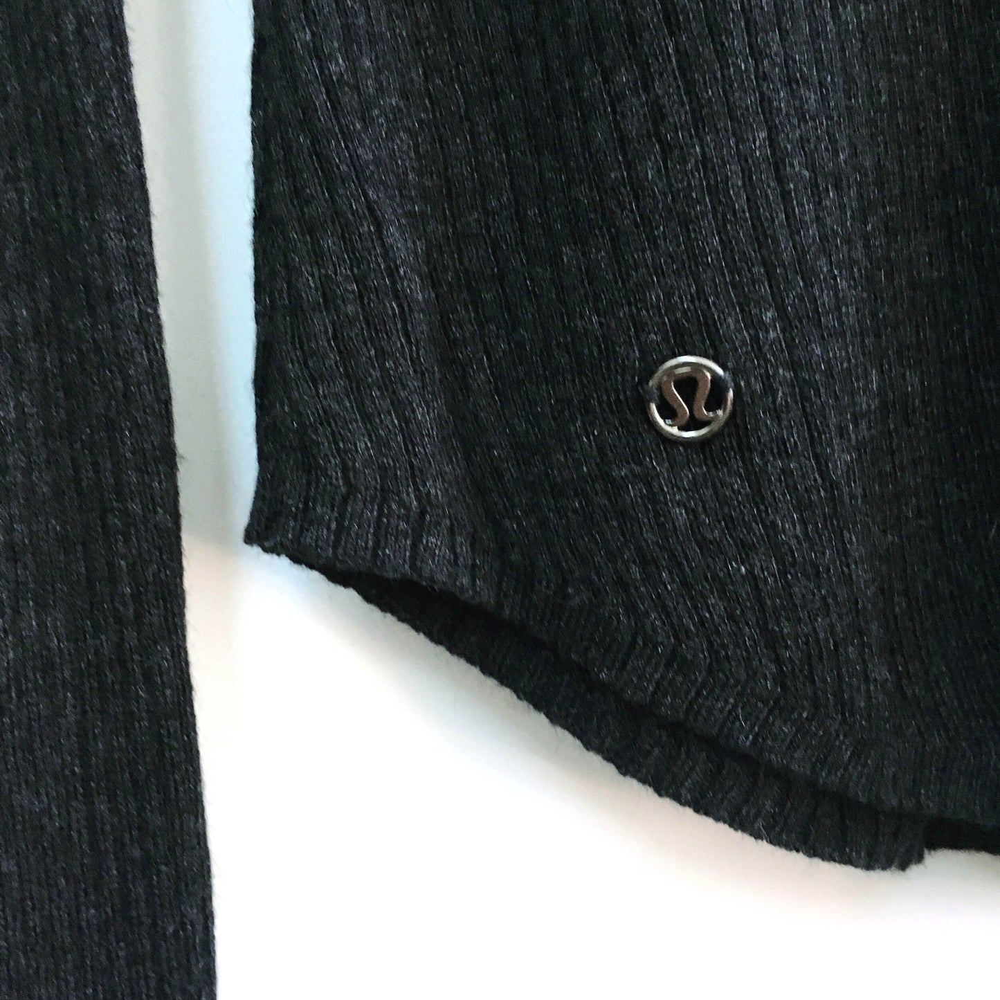 lululemon ribbed snap button long sleeve - size 8