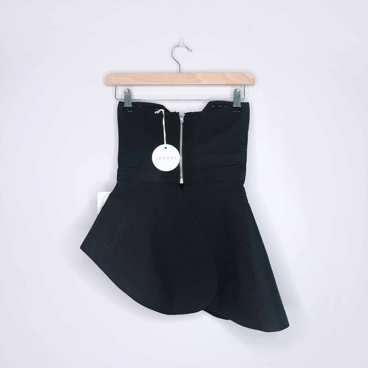 Luxxel strapless bow tie peplum top - size Small