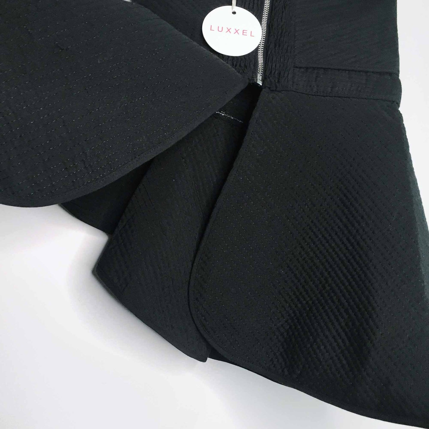 Luxxel strapless bow tie peplum top - size Small