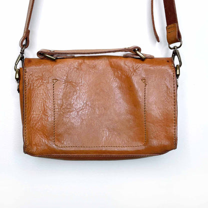 madewell raw leather messenger saddle bag cross body