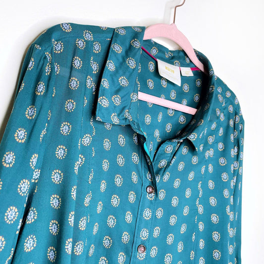 maeve monika green pattern button down tunic - size xl