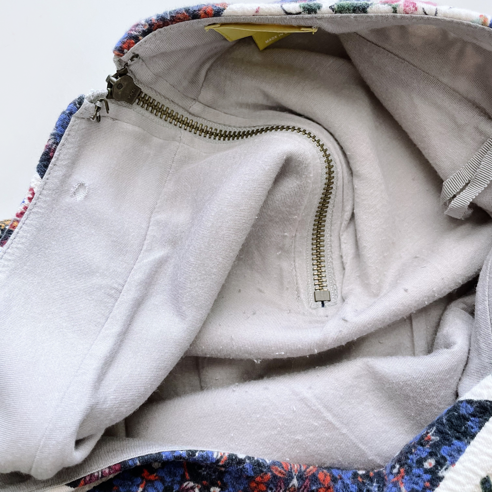 maeve vianna stretch knit asian crane pencil skirt - size medium