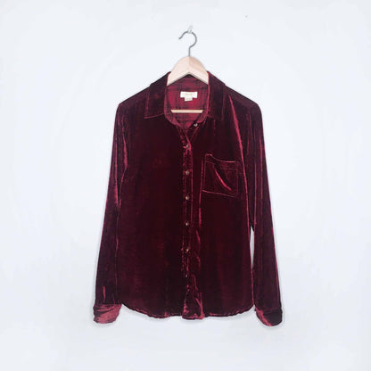 Maeve Anthropologie red velvet button down shirt - size 8