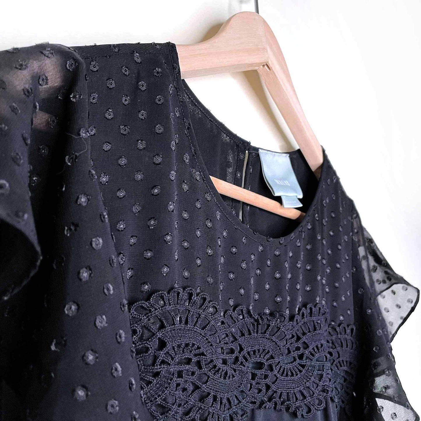 maeve black swiss dot flutter sleeve top - size medium