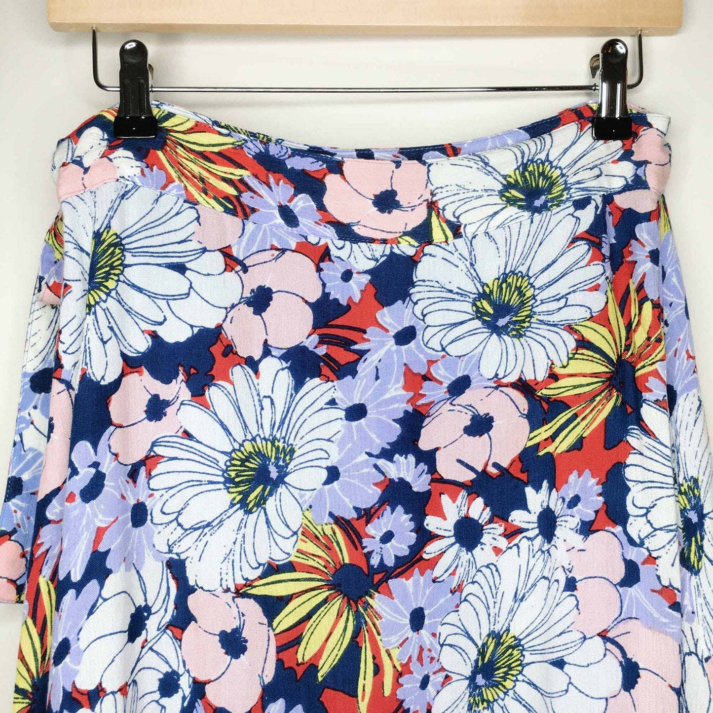 Maeve Sybil floral midi wrap skirt - size xs