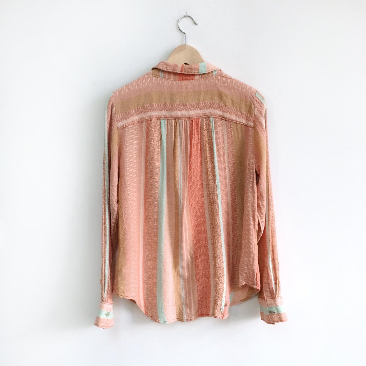 Maeve Calipatria Oversize Buttondown - size Small