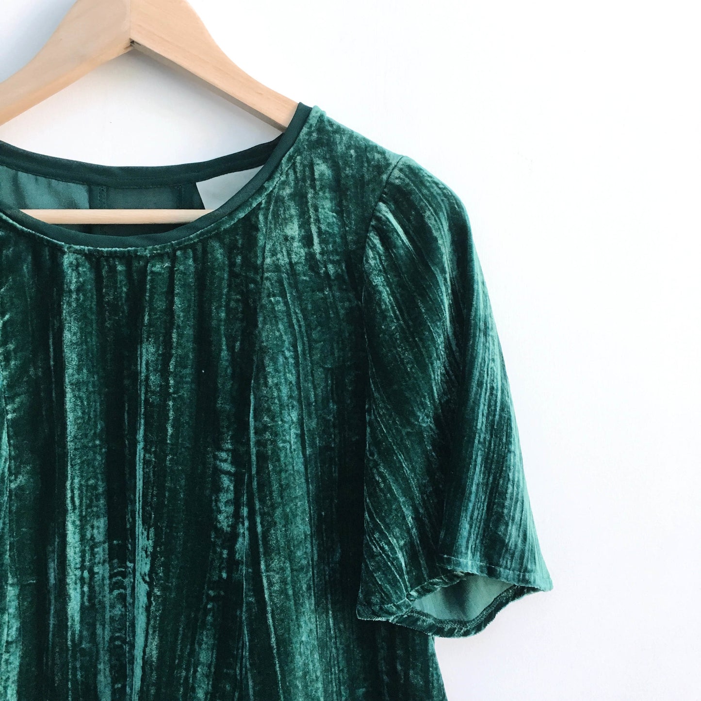 Maeve Velvet Swing Tee - Size Medium