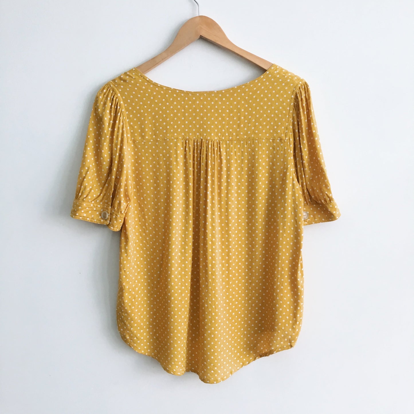 Maeve Yellow Motif Hansley Top - size 6 - Anthropologie