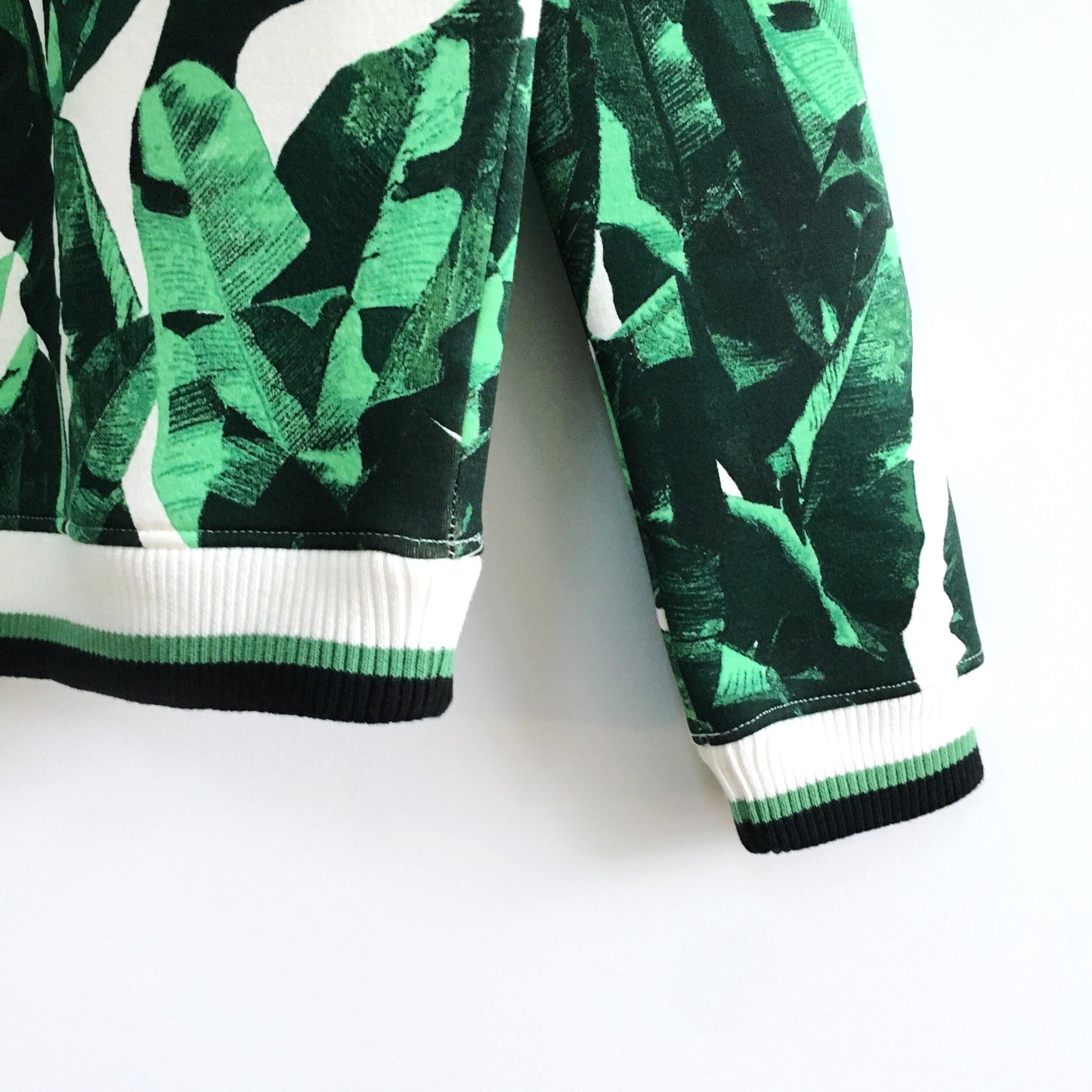 500 Maison Cinqcent Tropical Sweater - size Small