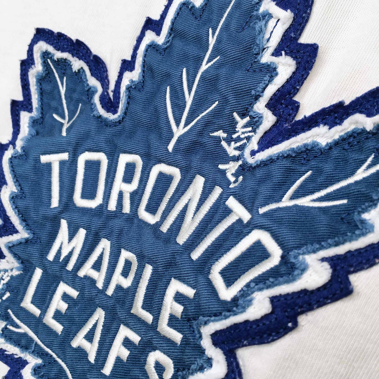 CCM Maple Leafs original six jersey tee - size Large