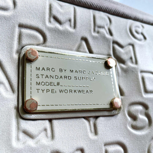marc jacobs 13" neoprene laptop sleeve