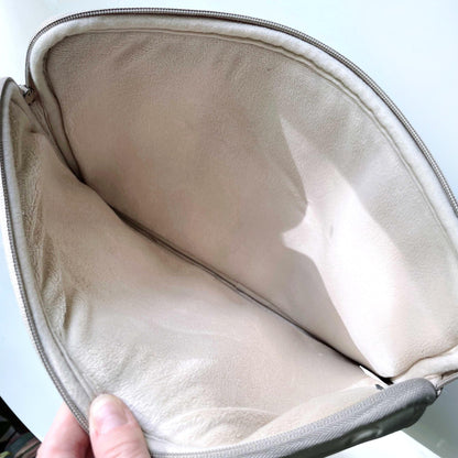 marc jacobs 13" neoprene laptop sleeve