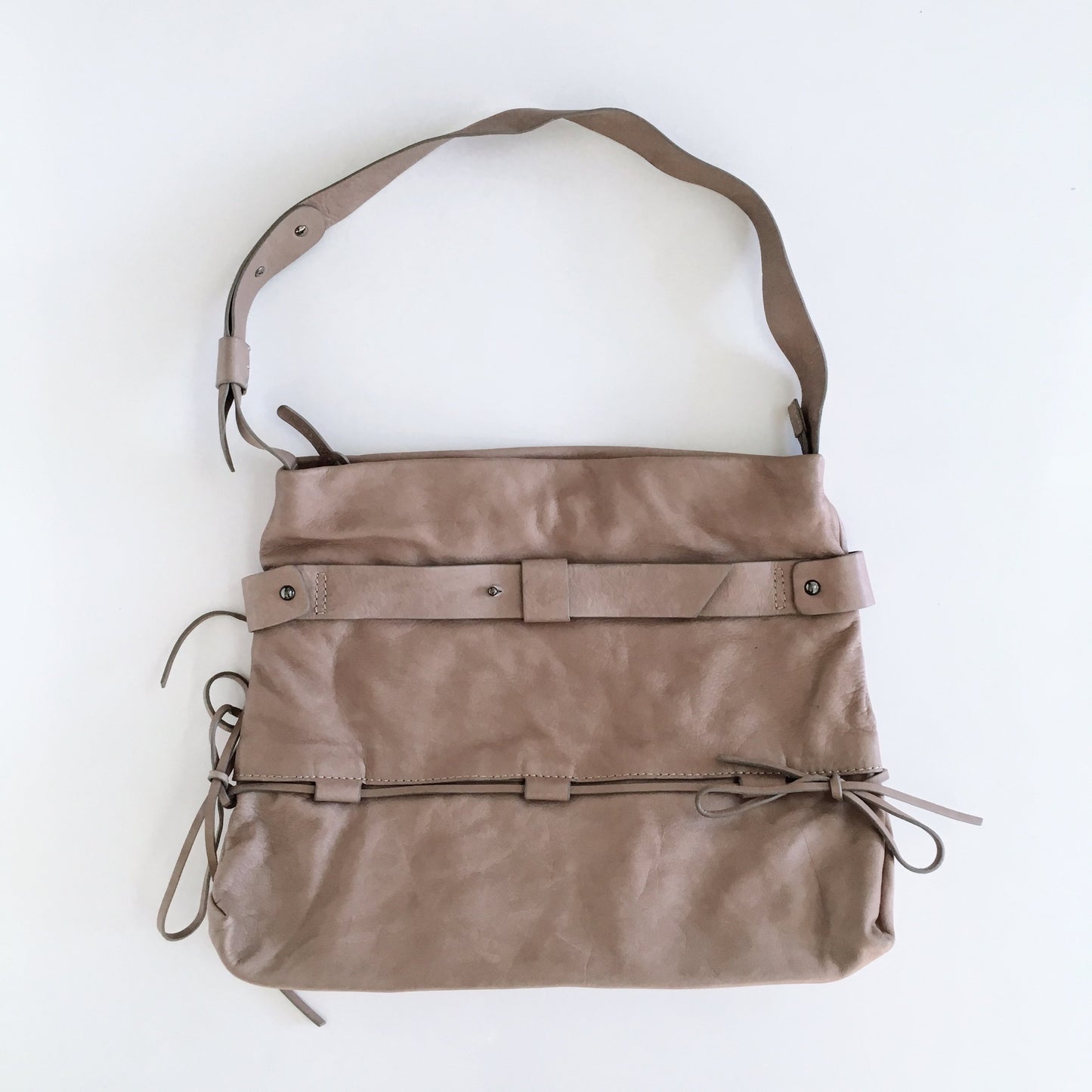 MARC CAIN Stone Leather Shoulder Bag