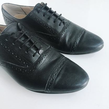 Marc Fisher Pitrel Oxfords - size 8