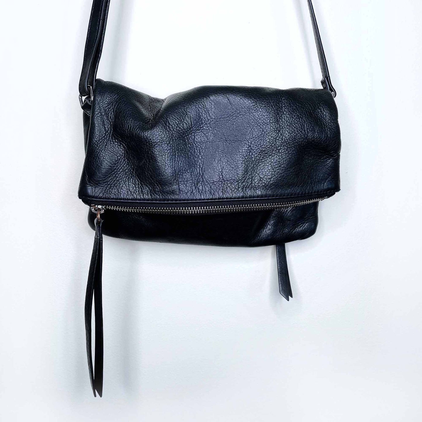 Margot Robbie fold-over versatile leather cross body