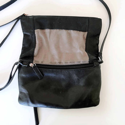 Margot Robbie fold-over versatile leather cross body