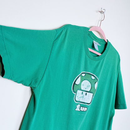 vintage super mario bros mushroom 1 up tee - size large