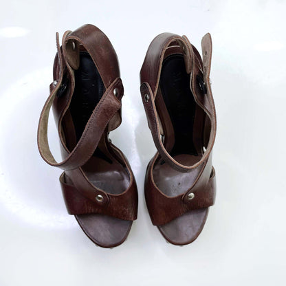marni brown leather strappy heels - size 35