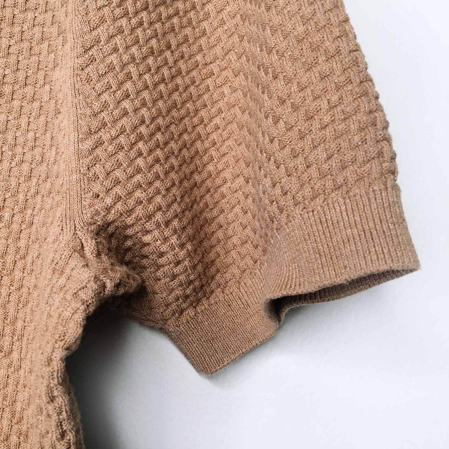 Massimo Dutti short sleeve camel knit sweater - size Medium