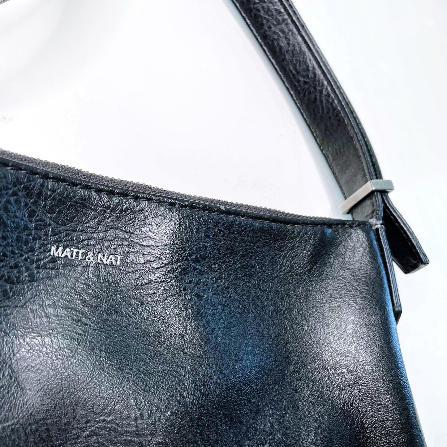 matt & nat large sam vegan crossbody bag