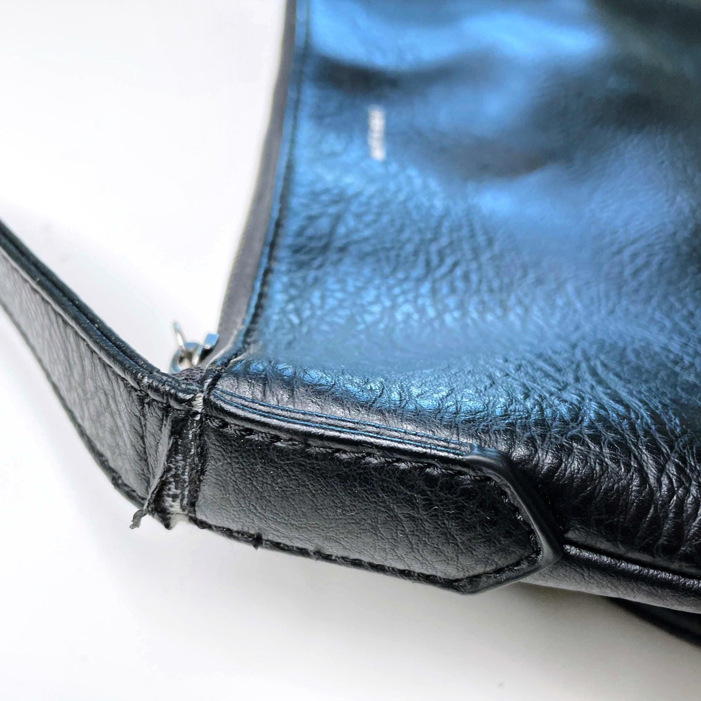 matt & nat large sam vegan crossbody bag