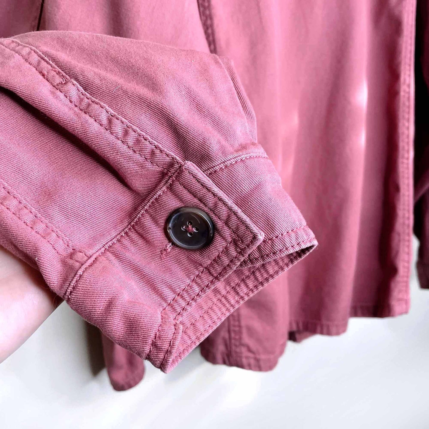 maurices lightweight spring twill hooded button down jacket - size 4