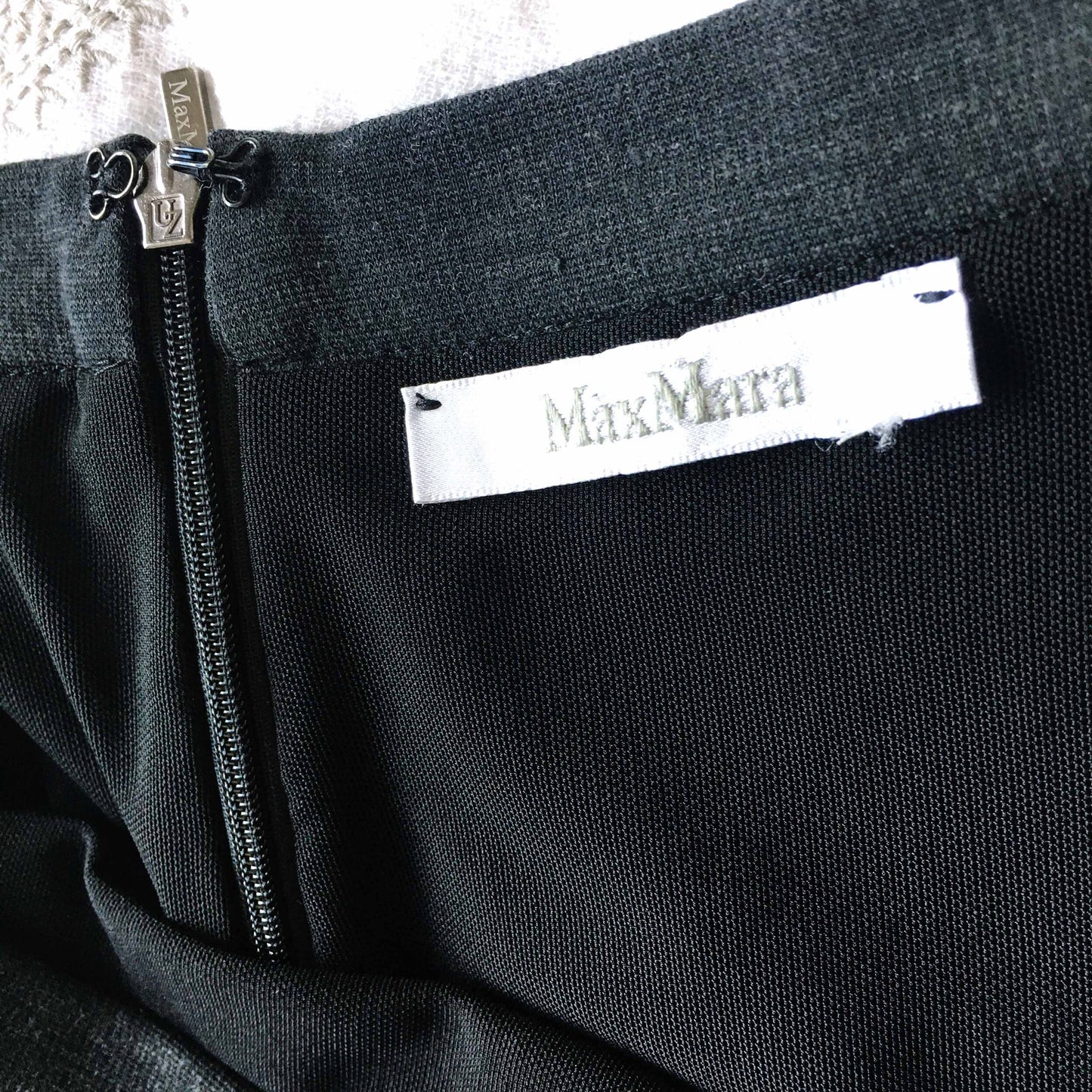 Max Mara draped silk front pencil skirt - size 4