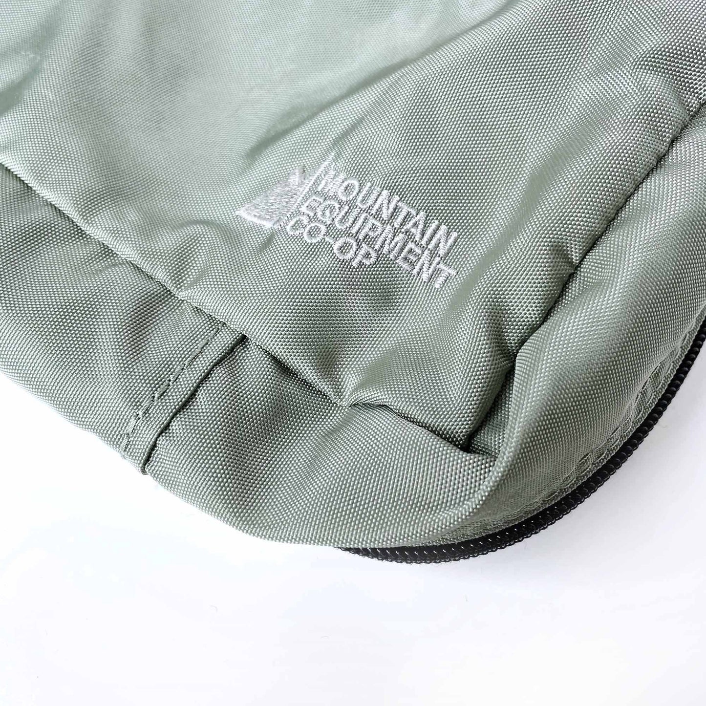 mec travel light troiletries wash pouch