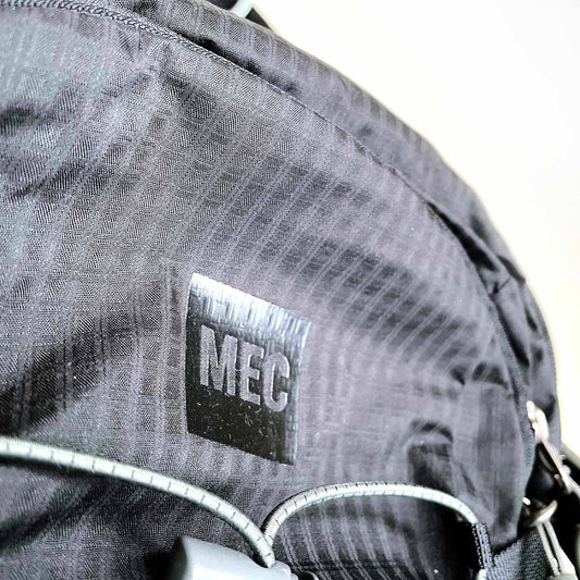 mec black mountain fountain 9L hiking backpack
